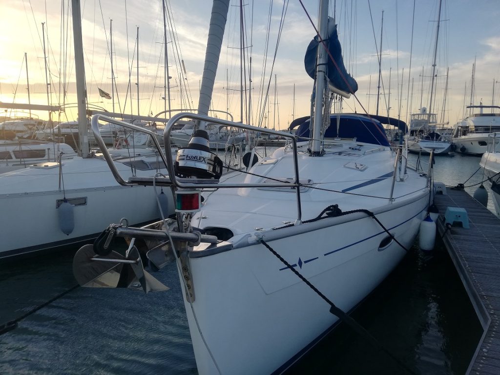 Bavaria-39-Cruiser-imbarcazione-a-vela-usata-in-vendita