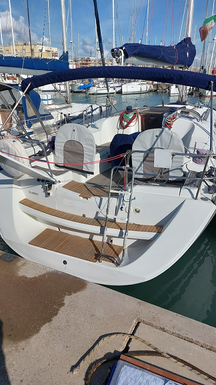 Jeanneau Sun Odyssey 39i imbarcazione a vela usata in vendita