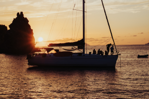 differenza catamarano e barca a vela