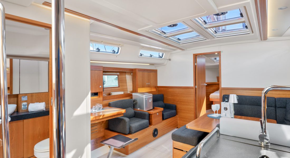 18_Hanse 455 usato in vendita Adria Ship