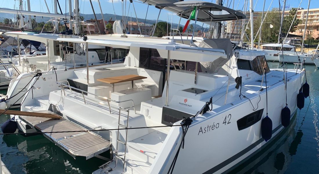2_Astrea 42 usato in vendita Adria Ship