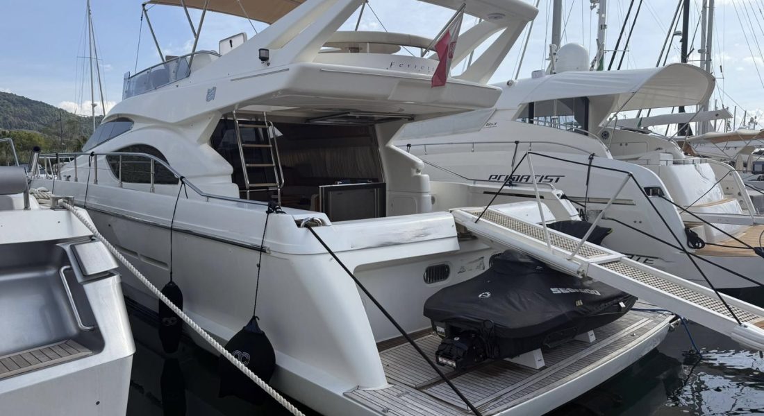 2_Ferretti 53 Fly usato in vendita Adria Ship