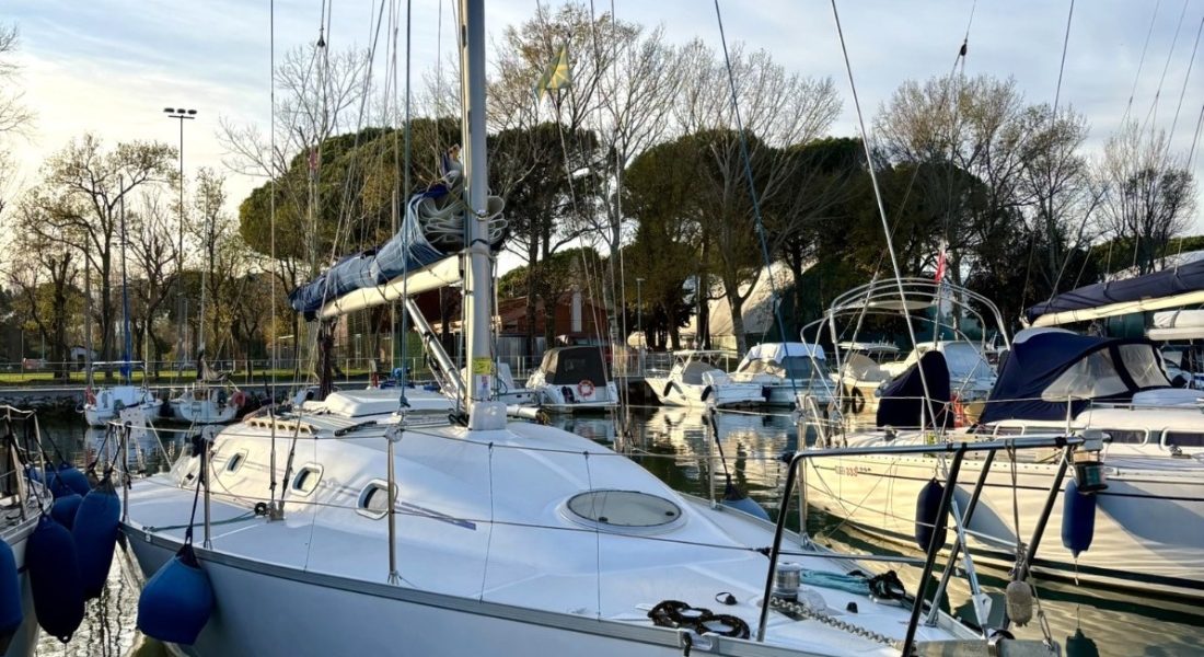 3_Bonin 34RT in vendita Adria Ship