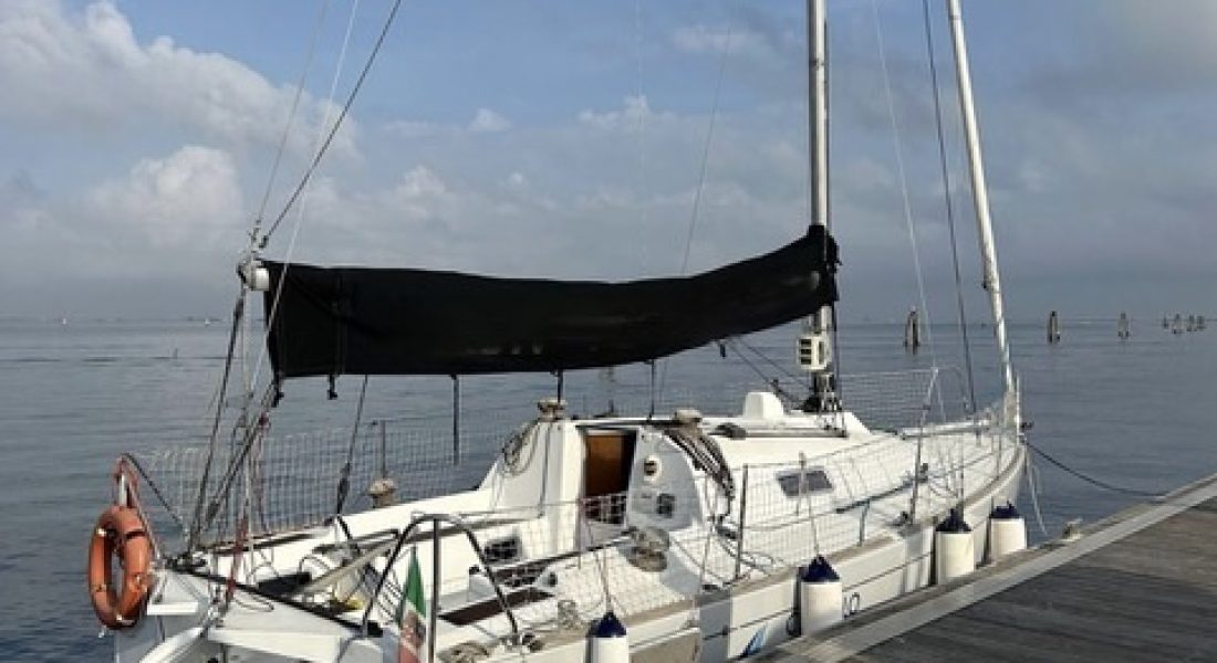 3_First 27.7 usato in vendita Adri Ship