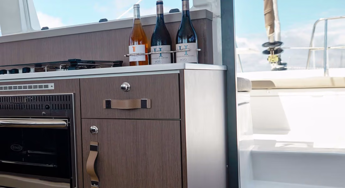 3_kitchen_units_with_open_rear_door_b6b520091b