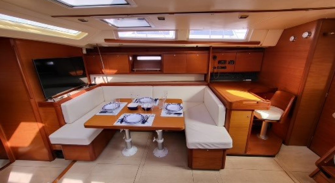 4_Dehler 525GL usato in vendita Adria Ship