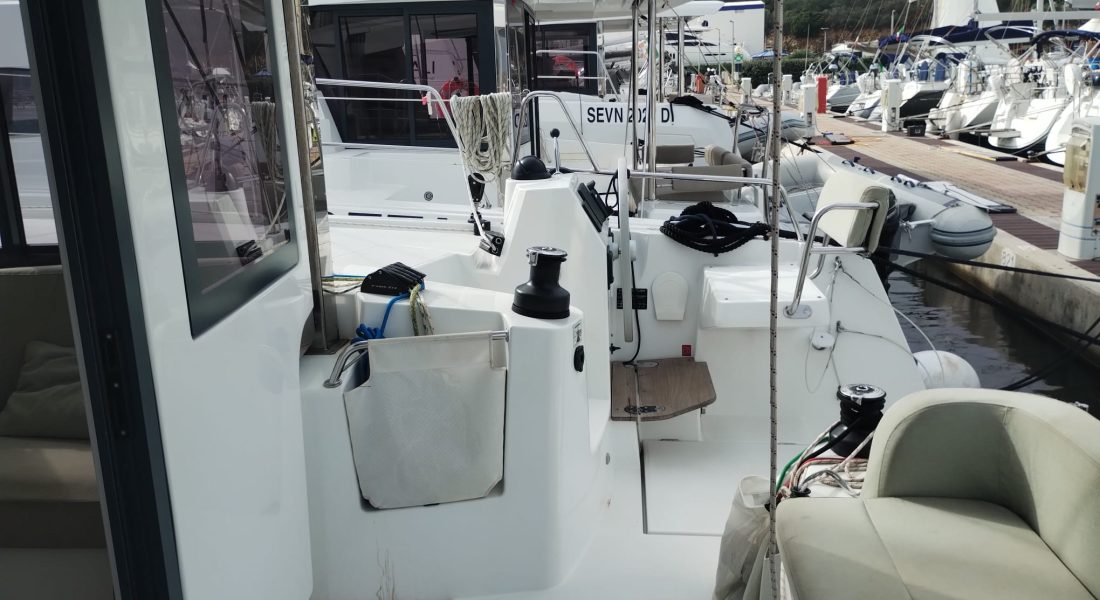 6_Catsmart catamarano a vela Bali 4.3 in vendita_Adria Ship