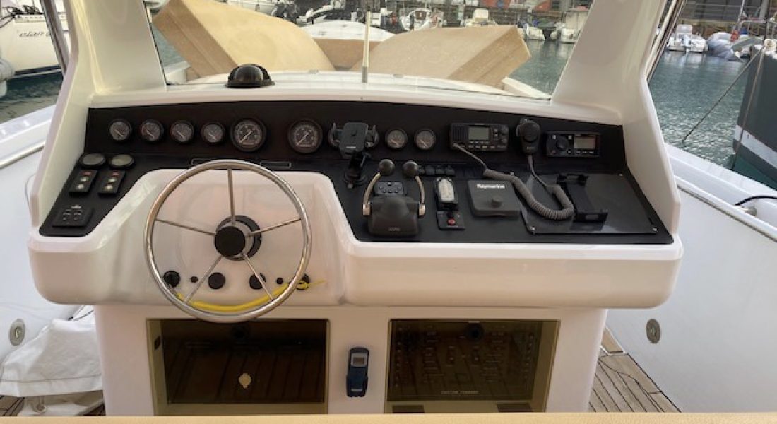 6_Custom Tender 12 usato in vendita Adria Ship