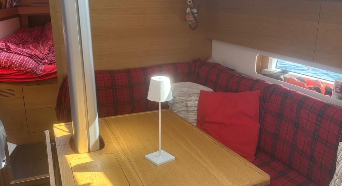 6_Elan E5 usato in vendita Adria Ship