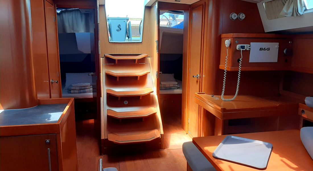 6_Oceanis-48-in-vendita-su-Adria-Ship