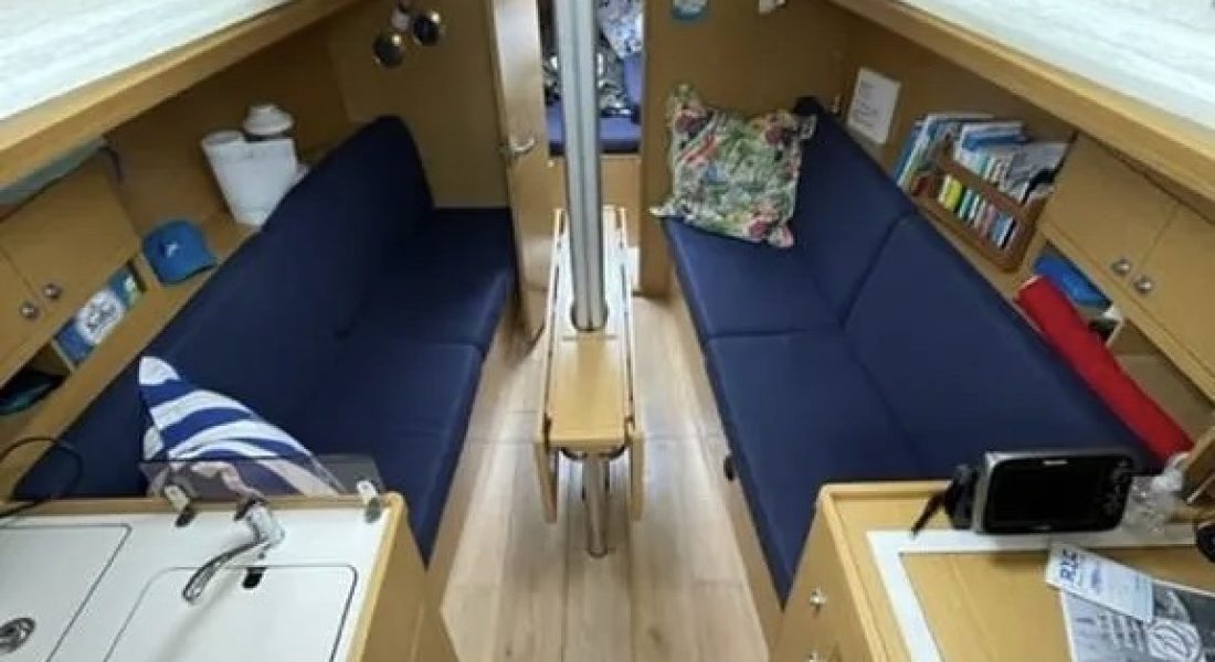 9_Elan 310 in vendita Adria Ship