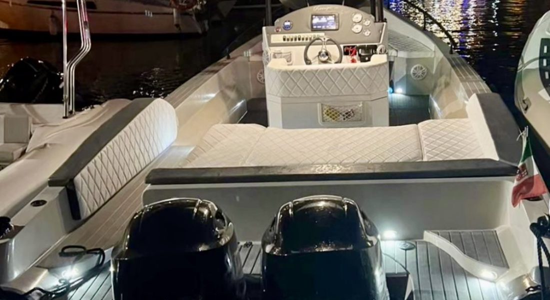 Revenger 28,70 Sport gommone usato in vendita su Adria Ship