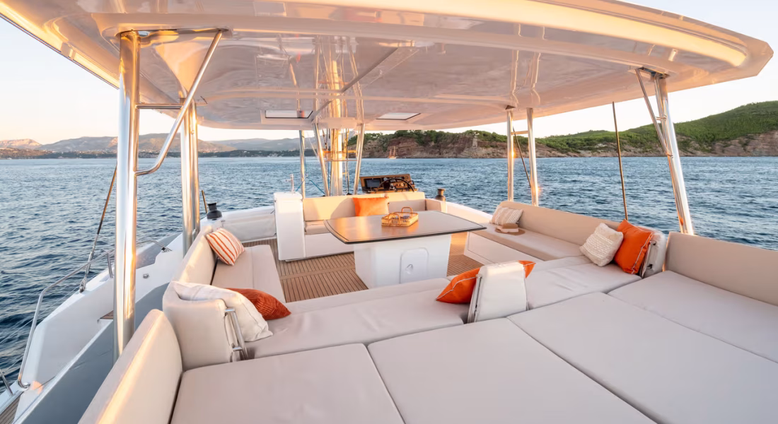 bali-5-8-catamarano-adria-ship-italia_4
