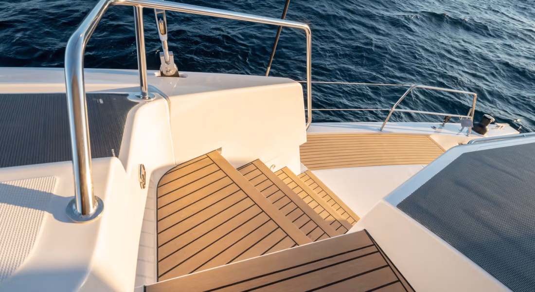 bali-5-8-catamarano-adria-ship-italia_8